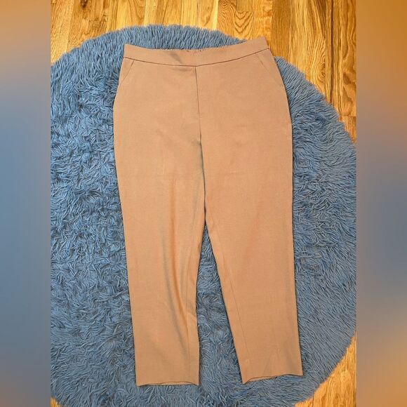 Banana Republic Tapered Tan Pants Size 14 - Picture 1 of 6